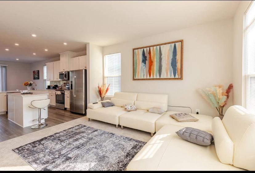 Building Photo - 7824 Yona Ct