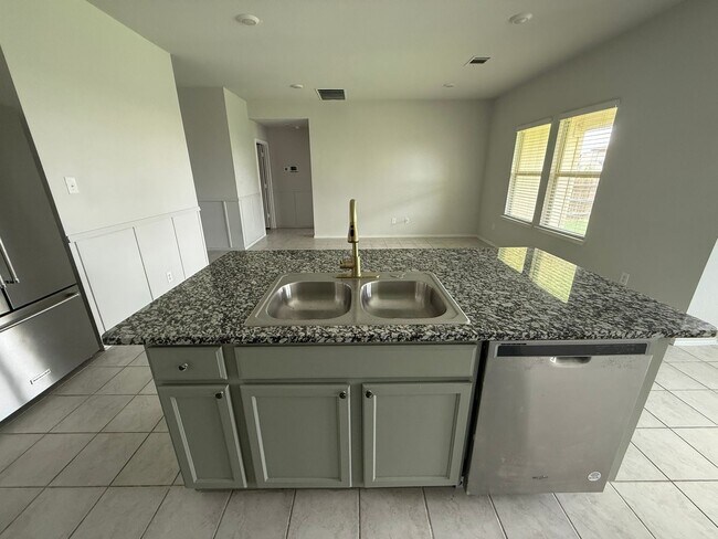 Building Photo - 3-Bedroom House for Rent in Killeen
