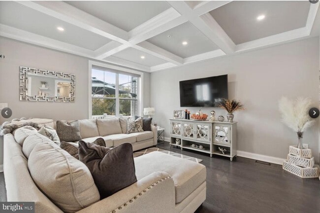 Building Photo - 514 Coates Ln