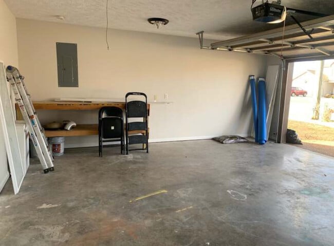 Building Photo - 130 Tucker Trice Blvd