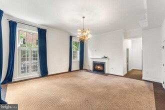 Building Photo - 3267 N St NW