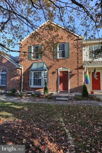 Building Photo - 2065 Raleigh Rd