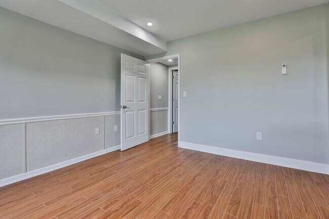 Building Photo - 41A Howe