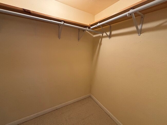 Building Photo - 3604 Madrona St