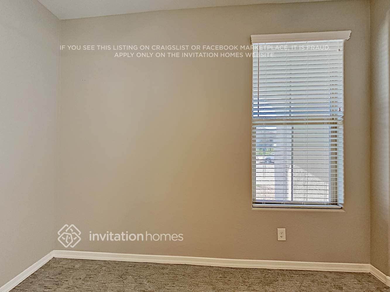 Building Photo - 19981 W Glenrosa Ave