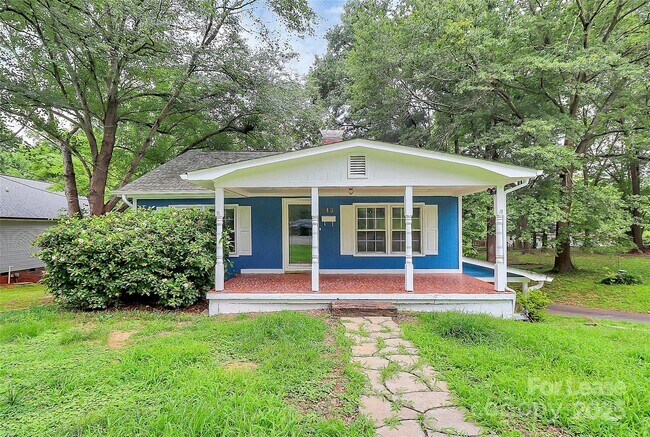 Primary Photo - 613 N Rhyne St