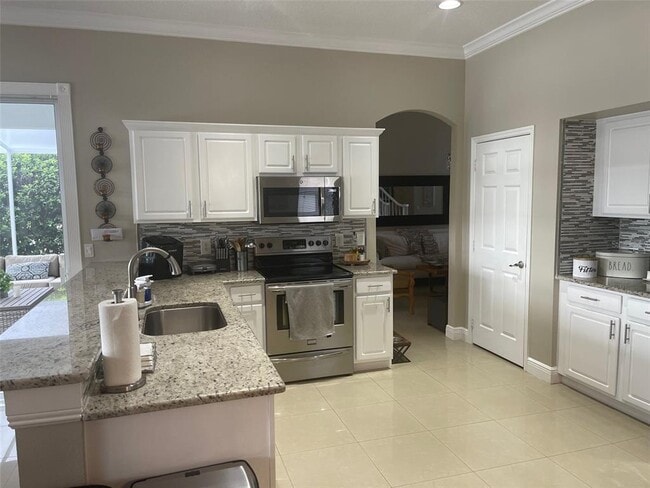 Building Photo - 5338 Los Palma Vista Dr