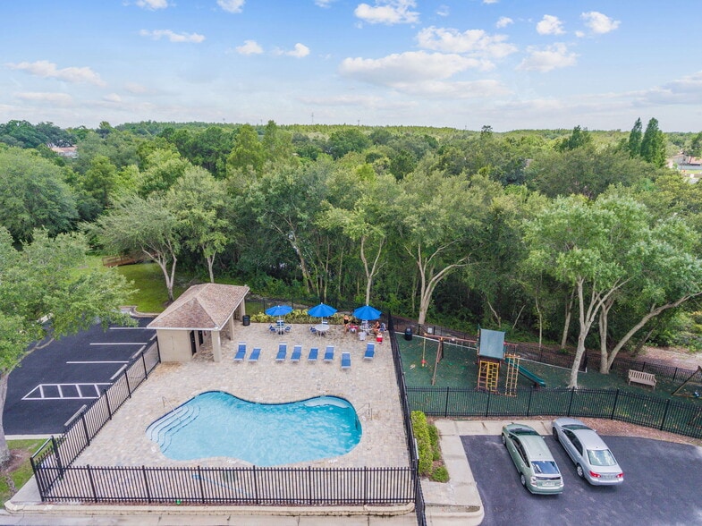 Building Photo - 4347 Deermont Cir