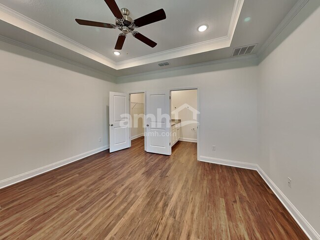 Building Photo - 42 Elcano Ln