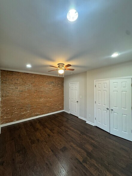 Building Photo - 604 N Fulton Ave