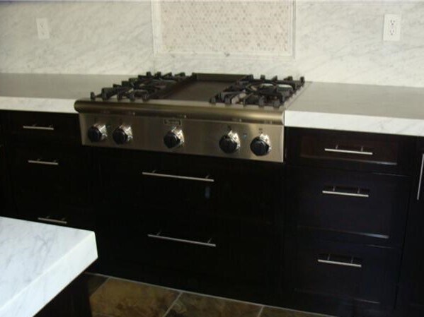 Building Photo - BEAUTIFUL MOUNTAIN VIEW 4BED/3BATH PLUS DE...