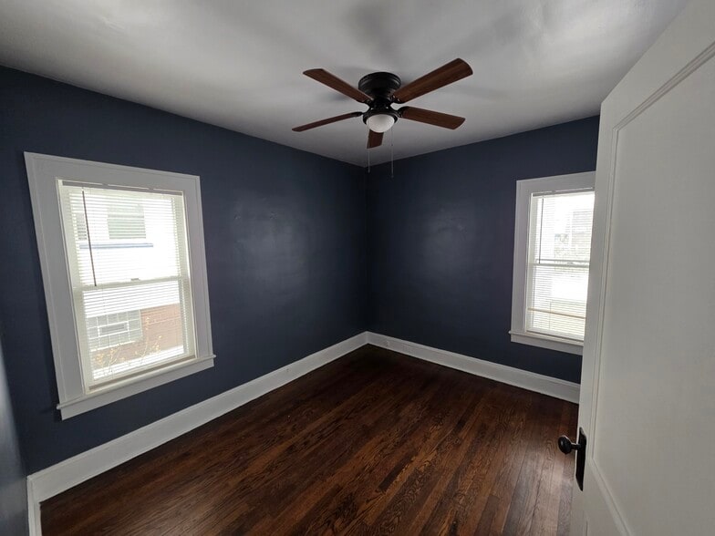 1646 Guest BR - 1646 Waterbury Rd