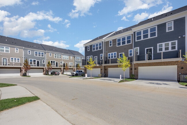 Building Photo - 42982 Atwood Ave
