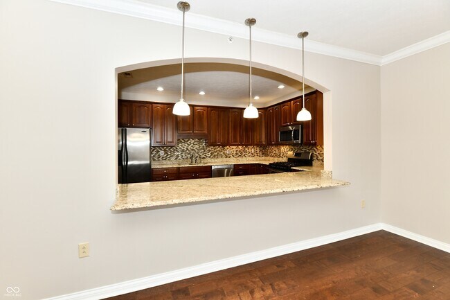 Building Photo - 8555 One W Dr