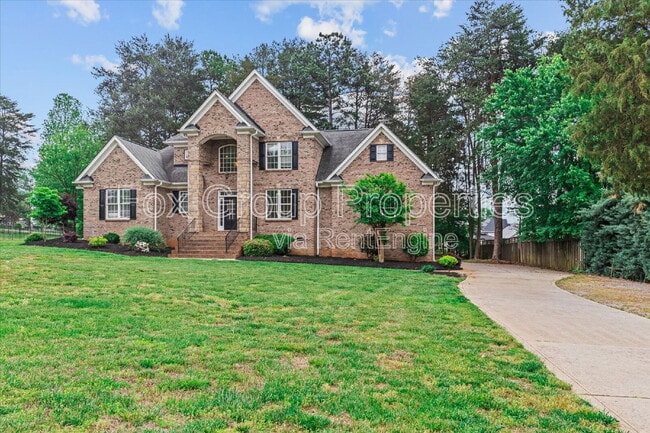 Building Photo - 7887 Mountain Shore Dr