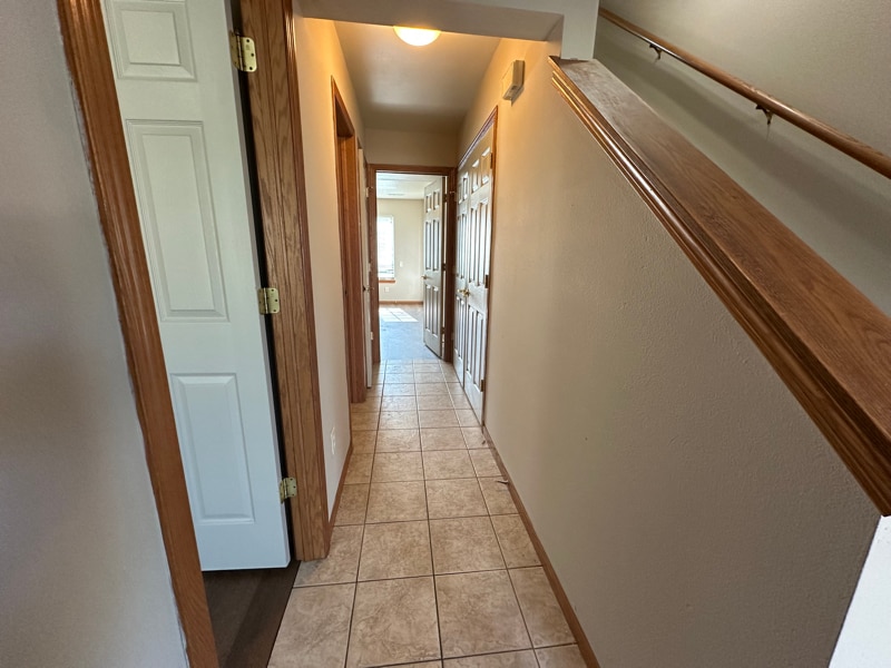 Building Photo - 440 4th Ave