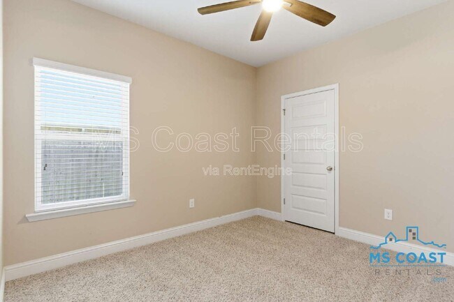 Building Photo - 10536 Sweet Bay Dr