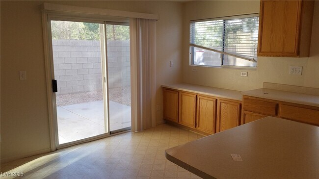 Building Photo - 7245 Pine Barrens St