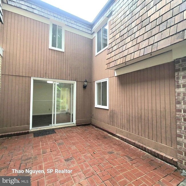 Building Photo - 10534 Cambridge Ct