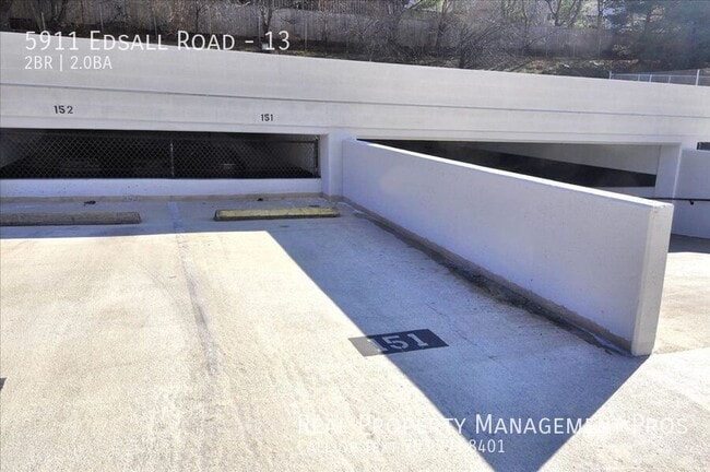 Building Photo - 5911 Edsall Rd