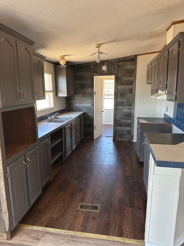 Building Photo - 311 Crescent Meadows Ln