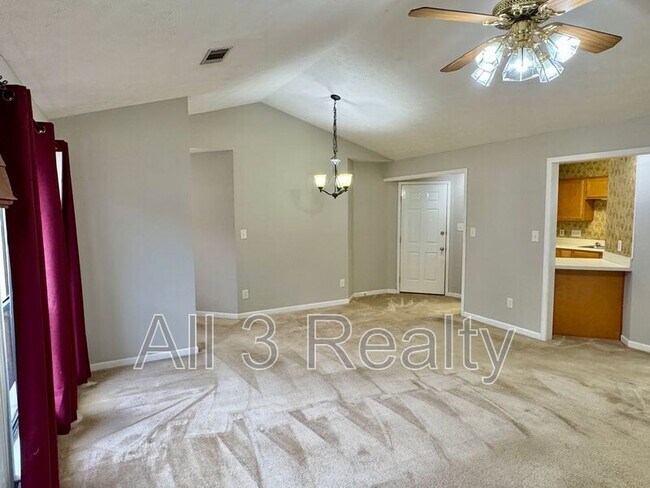 Building Photo - 6008 Woodrun Ct