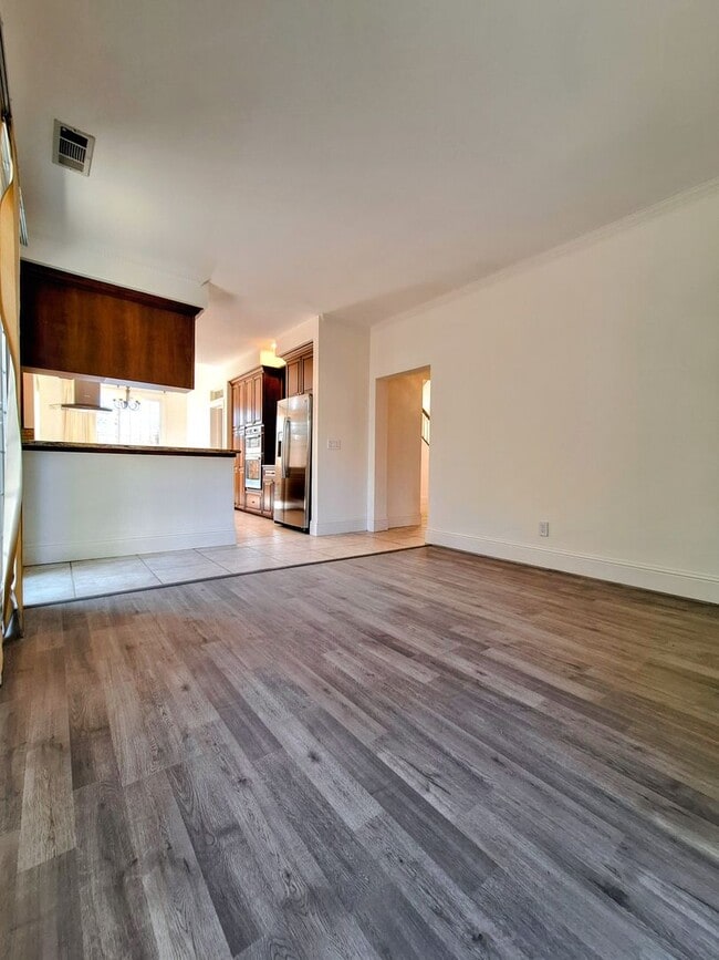 Building Photo - 802 Schooner Bay Dr