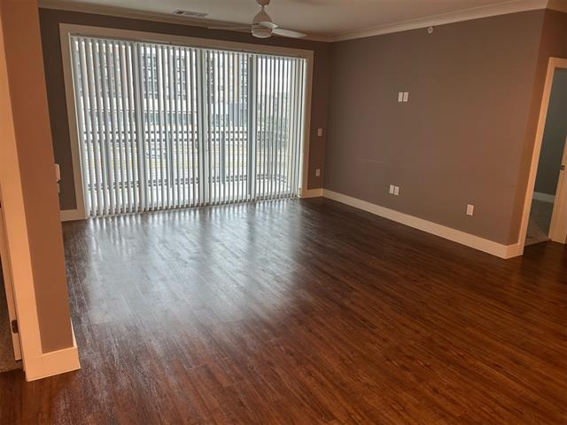 Building Photo - 3517 Windhaven Pkwy