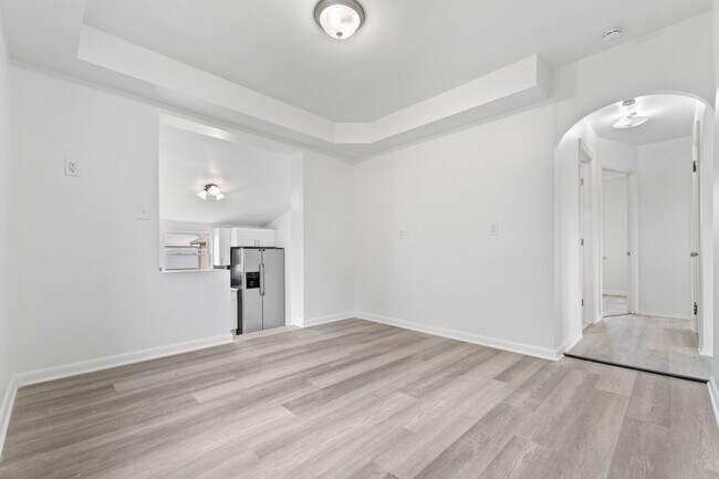 Building Photo - 813 N Kiowa St