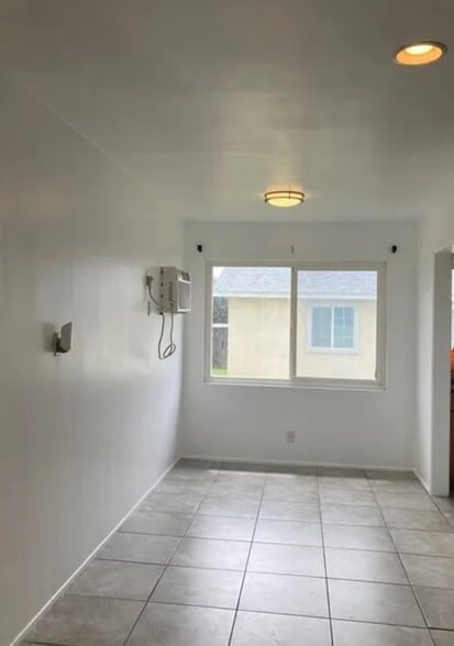 Building Photo - 17263 Owen St