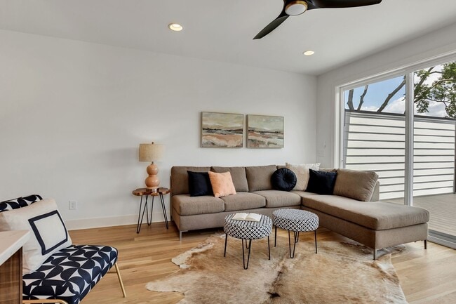 Building Photo - 660 Vernon Ave