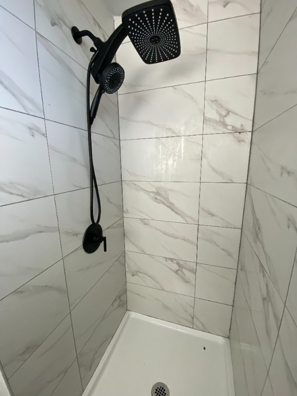 Building Photo - 1509 E 20th St