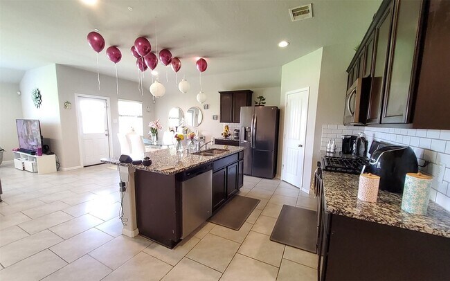 Building Photo - 29614 Kettle Creek Ct