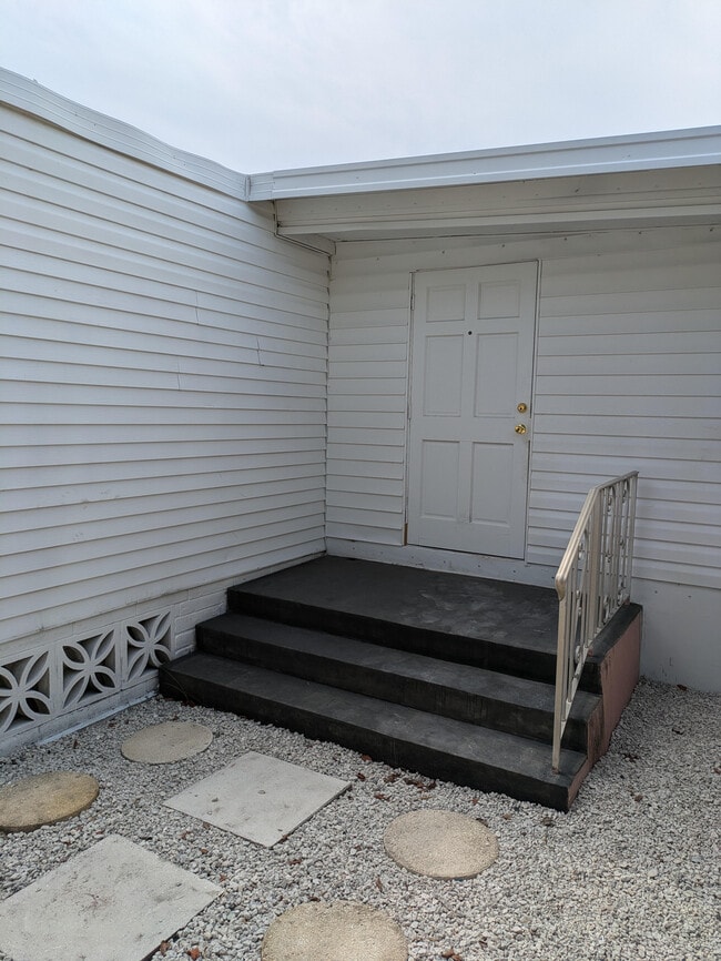 Building Photo - 2934 Plumosa Ln