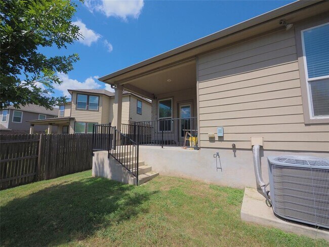Building Photo - 201 Sheepshank Dr