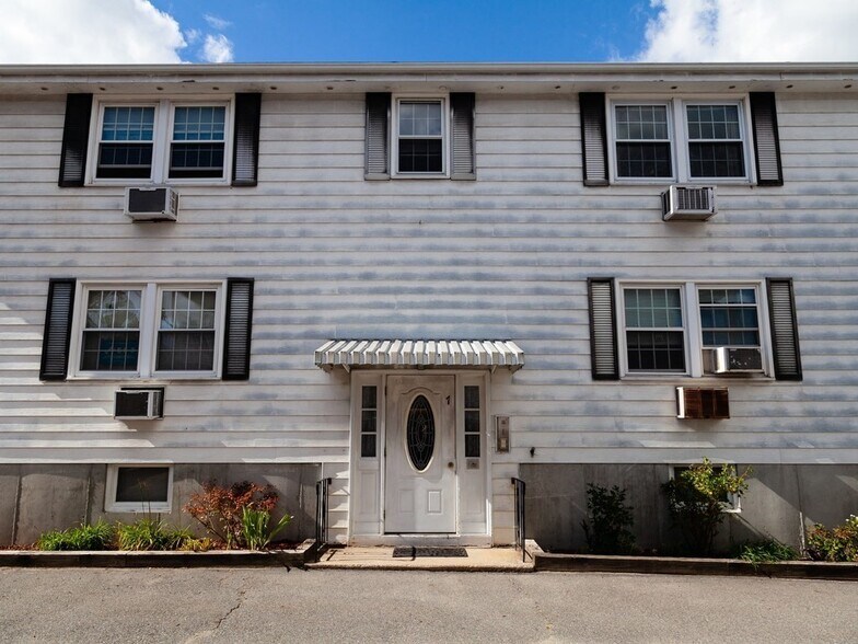 Building Photo - 7 Montvale St