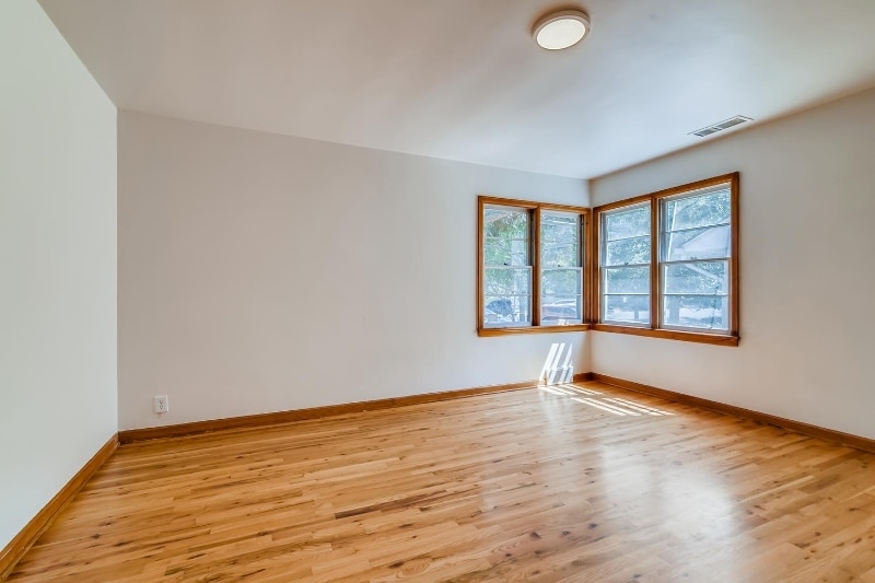 Building Photo - 623 S Grant Ave