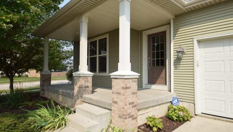 Building Photo - 9122 Ancient Oak Ln