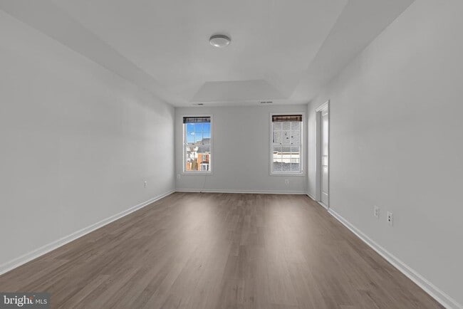 Building Photo - 22554 Cambridgeport Square