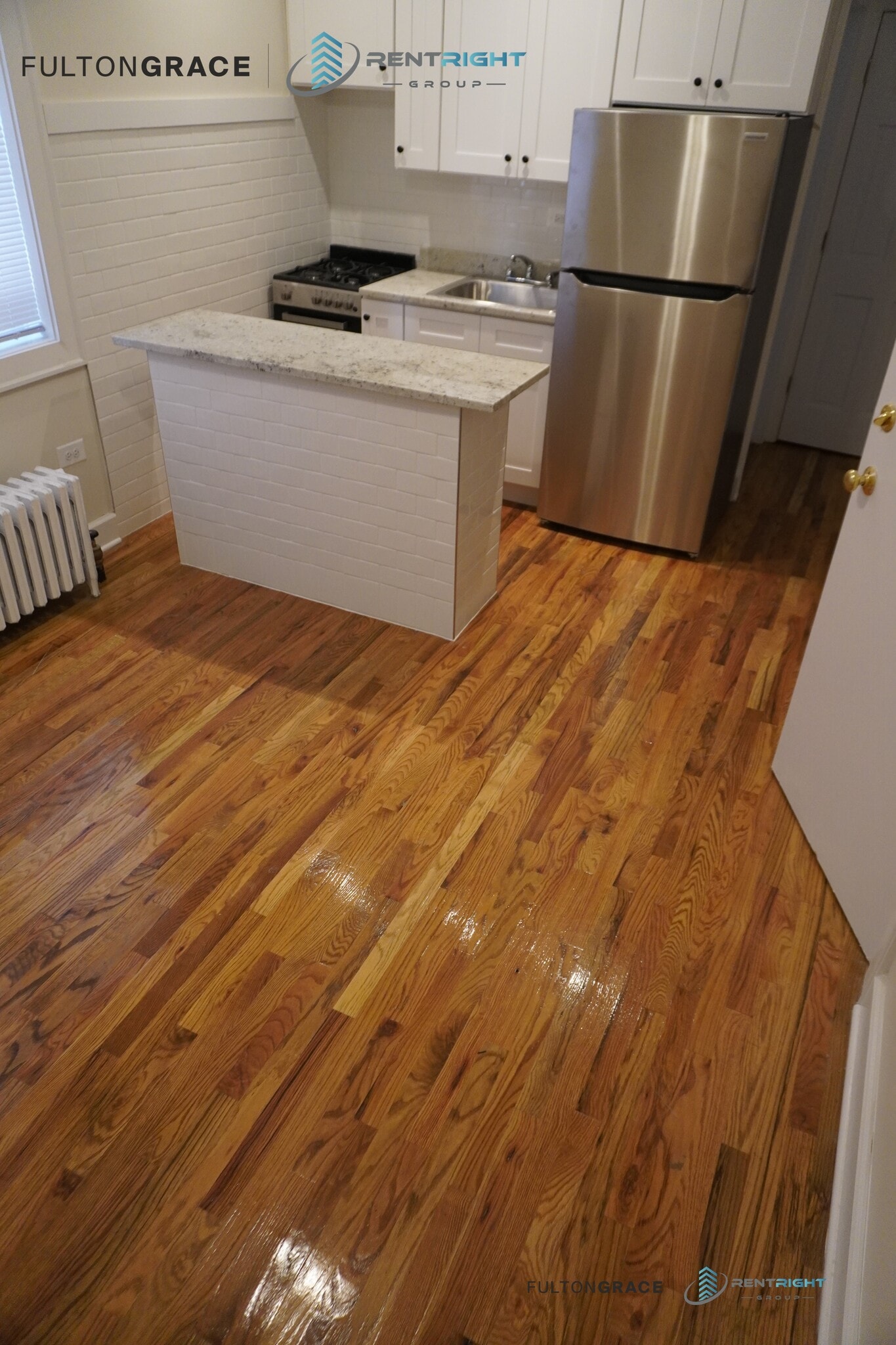 Building Photo - 2063 W Lawrence Ave