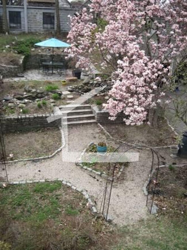 Building Photo - Central Brighton Location. Central Heat/AC, Laundry, Porch, Backyard, Eat-in Kitchen