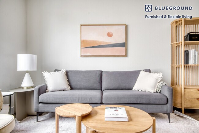 Building Photo - 3251 Lowell Blvd