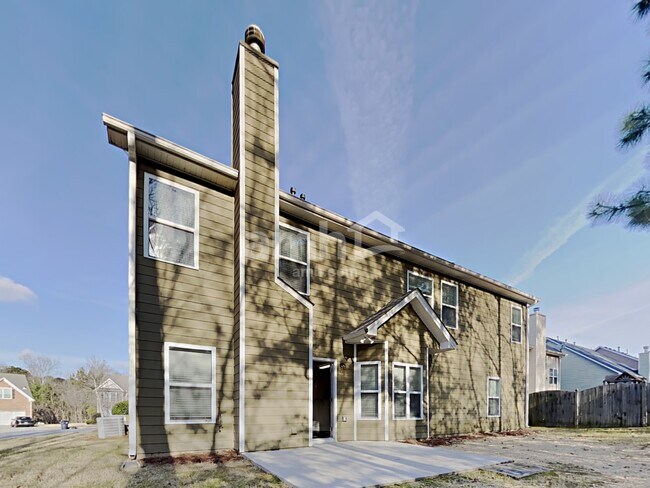 Building Photo - 1061 Arbor Grove Rd