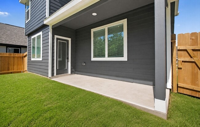 Building Photo - 13617 Brook Trout Dr
