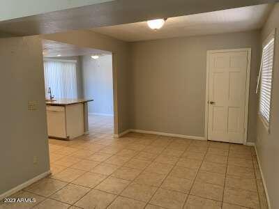 Building Photo - 7228 E Buena Terra Way