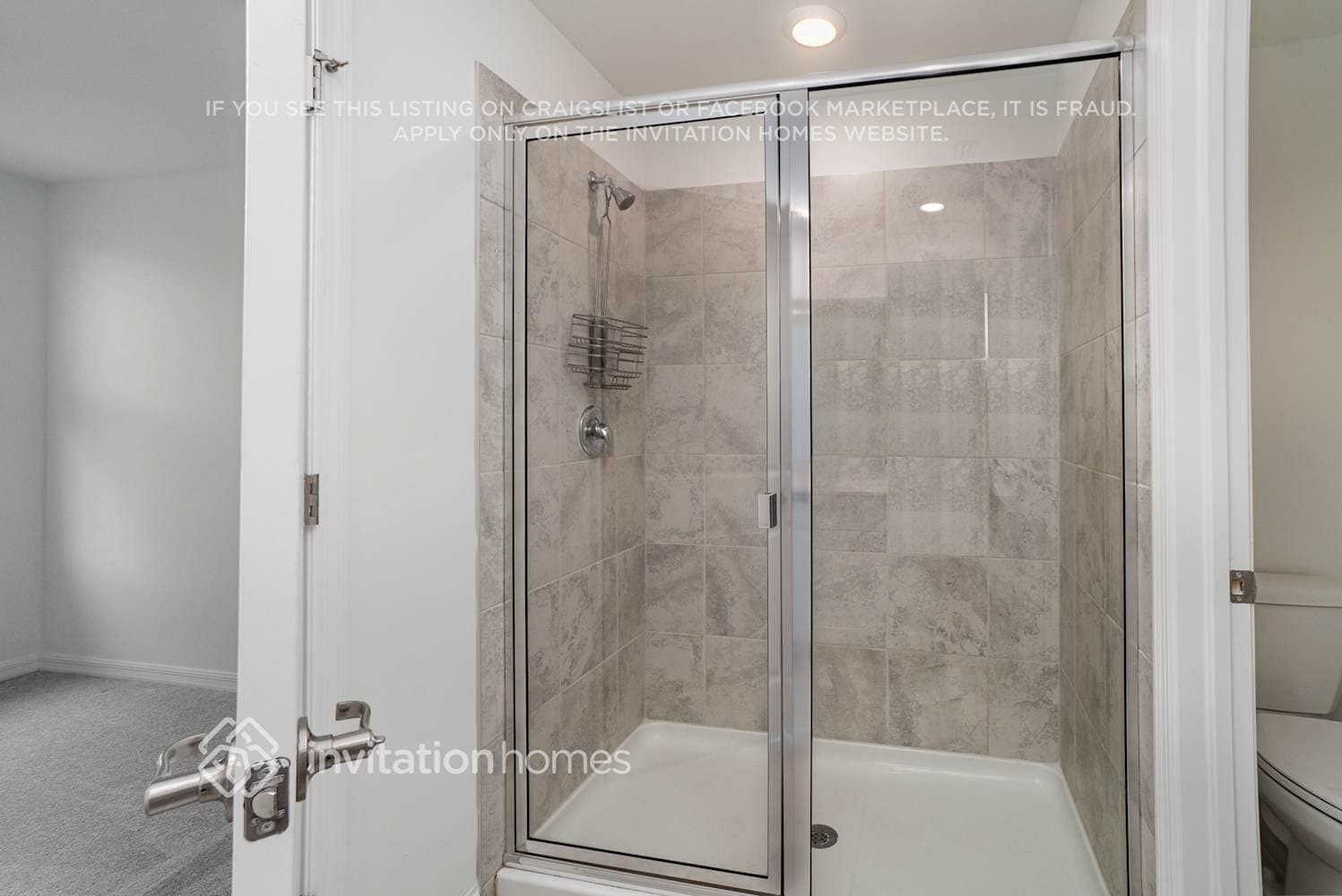 Building Photo - 7153 Greenwood Park Cir