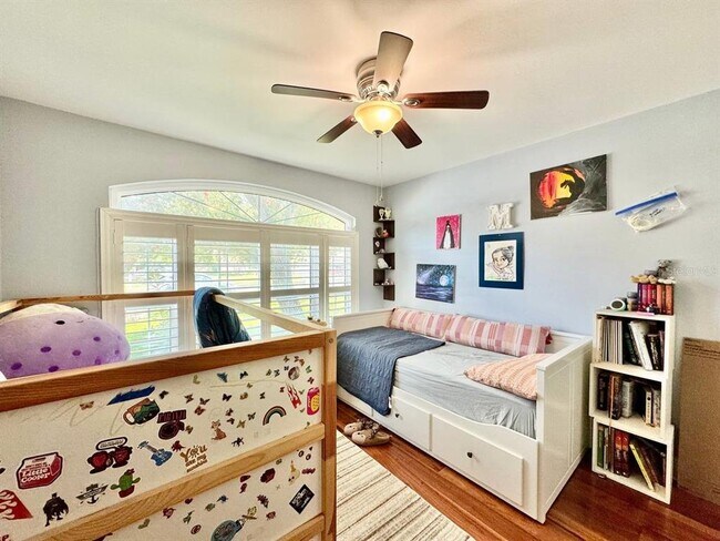 Building Photo - 13035 Royal George Ave