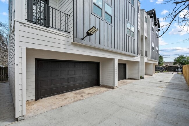 Building Photo - 4209 Allston St