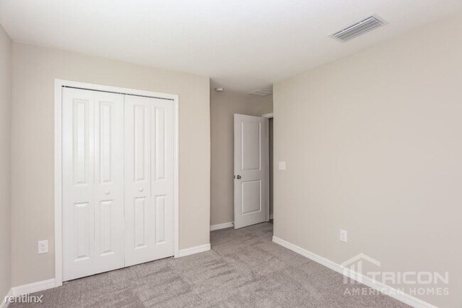 Building Photo - 1744 Broad Winged Hawk Dr