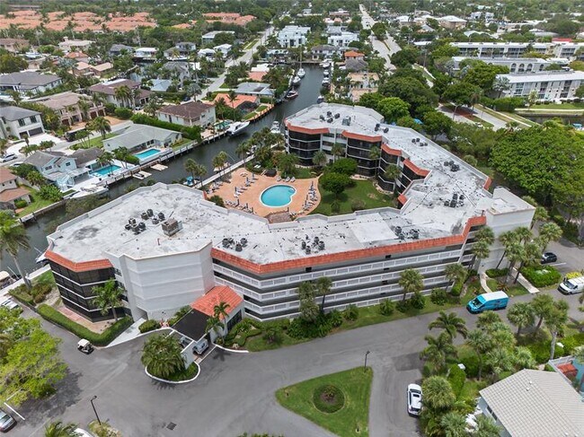 Building Photo - 800 Jeffery St